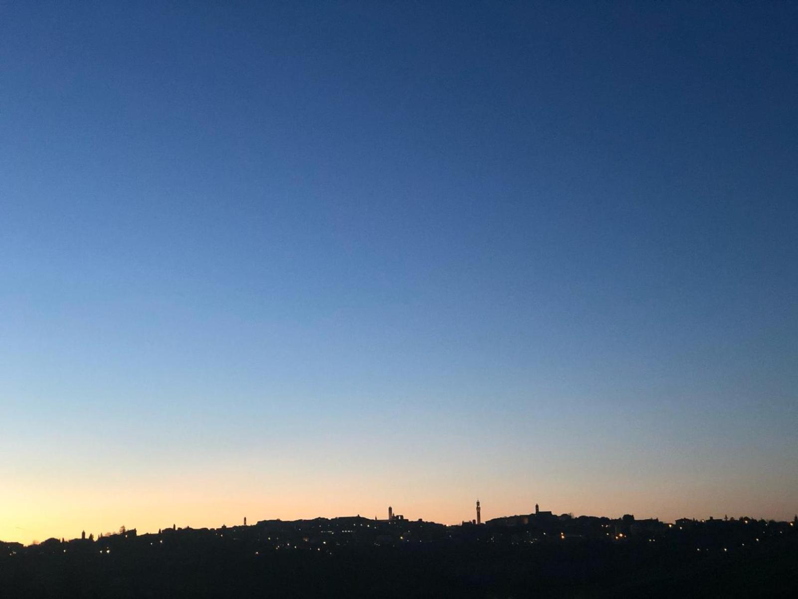 Agriturismo La Terrazza Sul Mangia 시에나 외부 사진